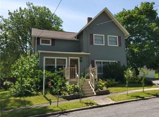 73 Hopkins St, Mount Morris, NY 14510