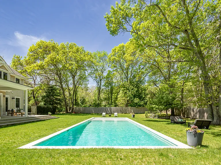 Head Of Pond Rd — Photo 30