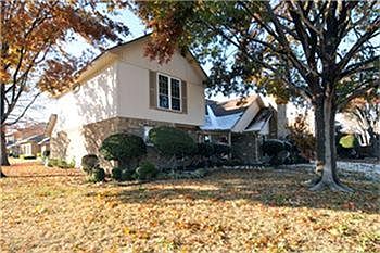 1st image of 309 Kingsbridge Dr