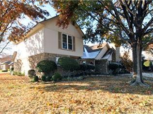 309 Kingsbridge Dr, Garland, TX 75040
