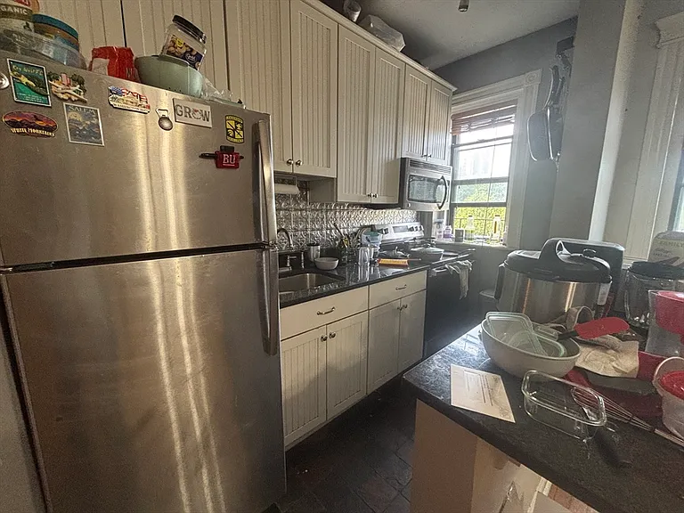 137 Peterborough St #9 — Photo 5