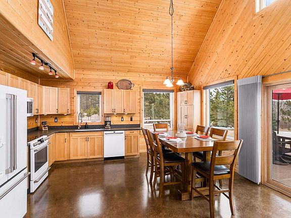5th image of 58840 Erickson Rd