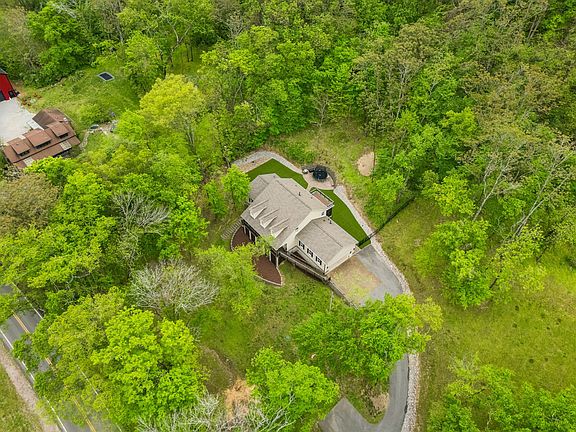5th image of 2288 N Berrys Chapel Rd
