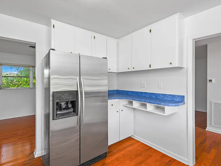 2107 Brookview Dr — Photo 14