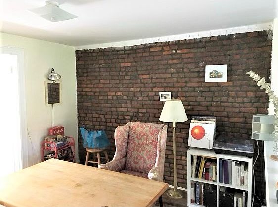 3rd image of 476 Henry St APT 3