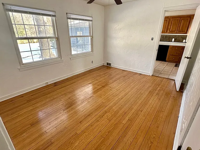 Guest Bedroom/Office