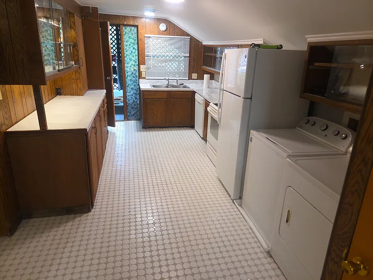 1000 E Oldtown Rd #F — Photo 10