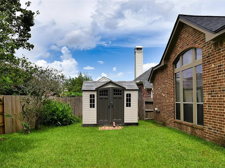 13611 Summer Cloud Ln — Photo 35