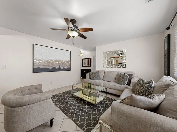 5th image of 922 Denise Ln