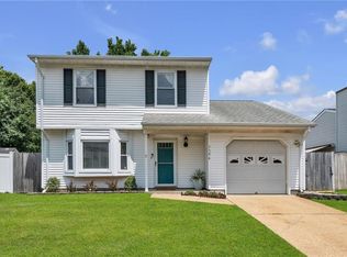 5596 Glen View Dr, Virginia Beach, VA 23464