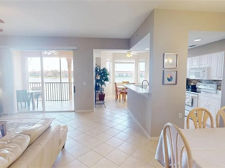 2730 Cypress Trace Cir #2828 — Photo 10