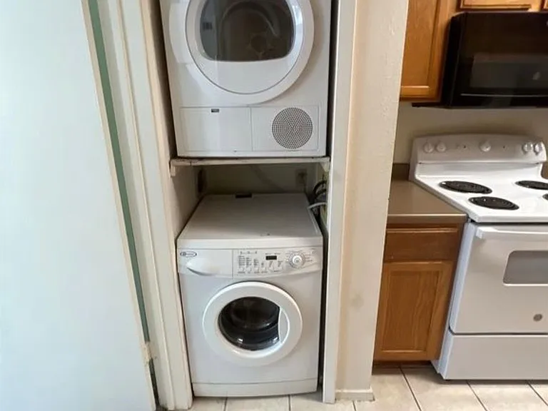 3115 Helms St #111 — Photo 4
