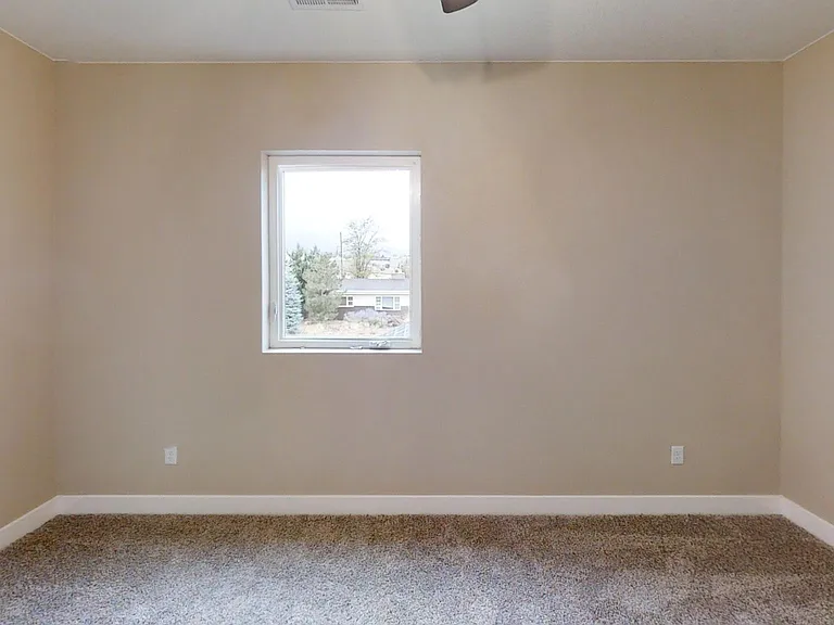 821 Spruce St #3 — Photo 4
