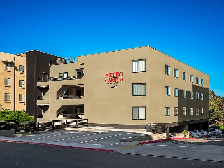 Aztec Campus — Photo 22