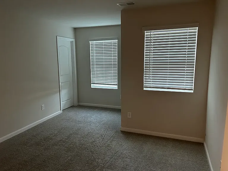 9233 Northfield Crossing Dr — Photo 23