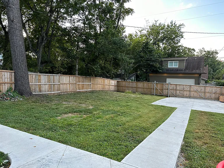 610 Russell St — Photo 38