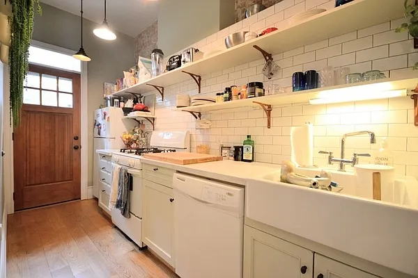 Rented by Bold New York | media 2