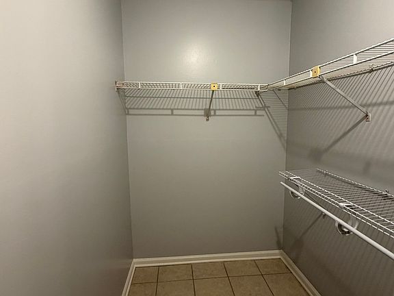 4th image of 1424 Springleaf Cir SE