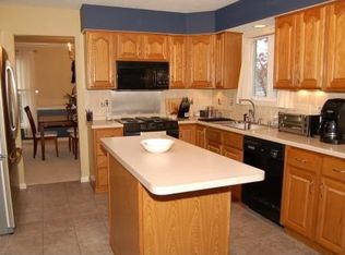 133 Bayberry Ln, Cranberry Township, PA 16066
