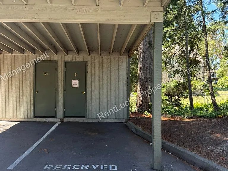 1003 S 308th St #9 — Photo 16