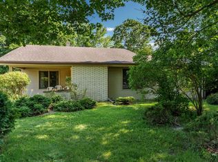 5537 Guilford Rd, Rockford, IL 61107