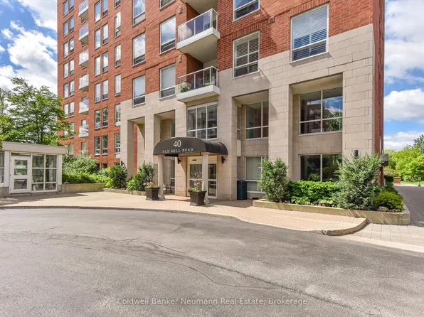 40 Old Mill Rd #804, Oakville, ON L6J 7W2