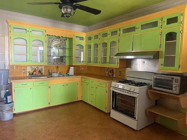 600 S Pecan Ave — Photo 6