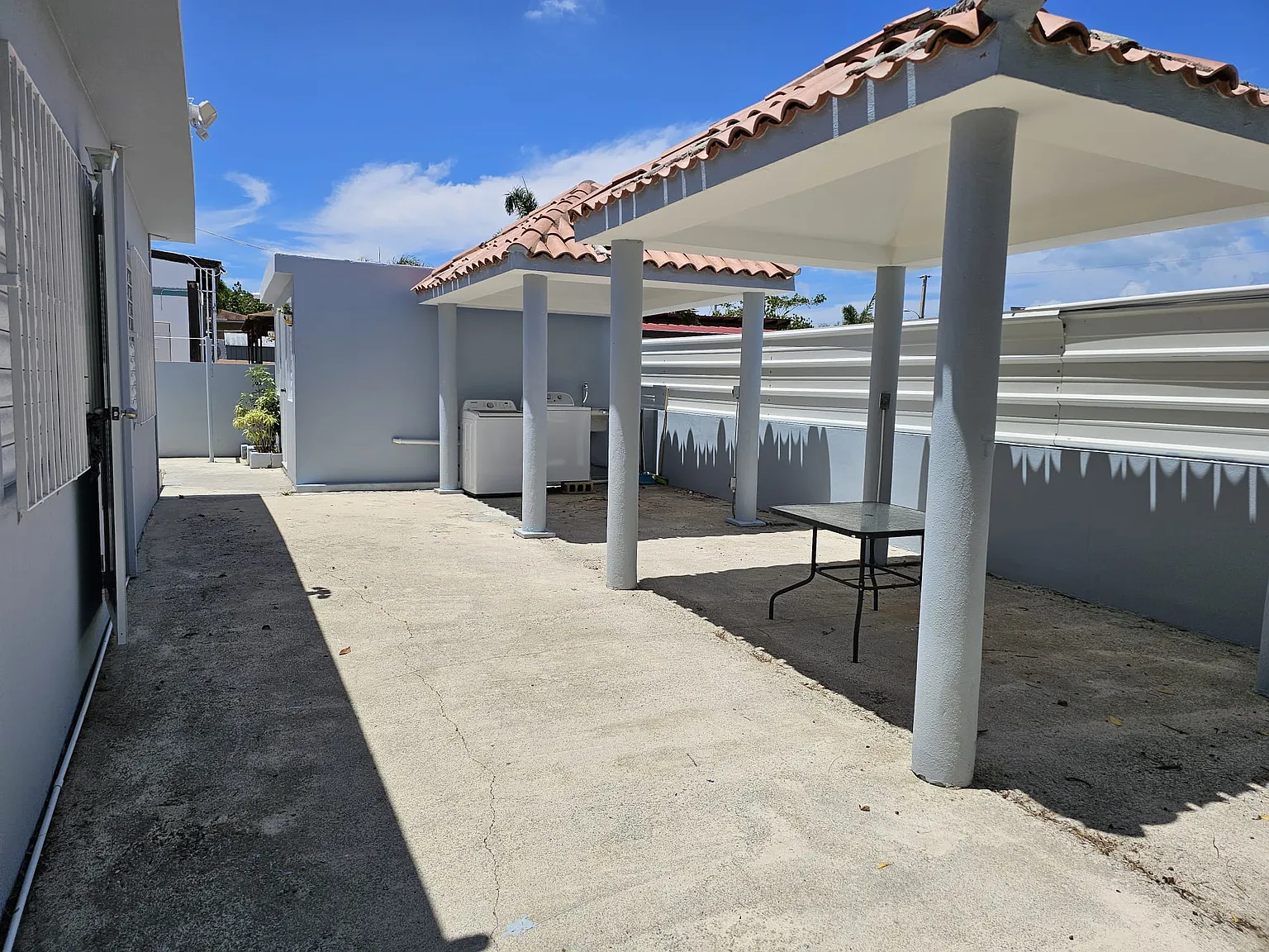 3 bed, 800 sqft, $1,000 — Photo 4