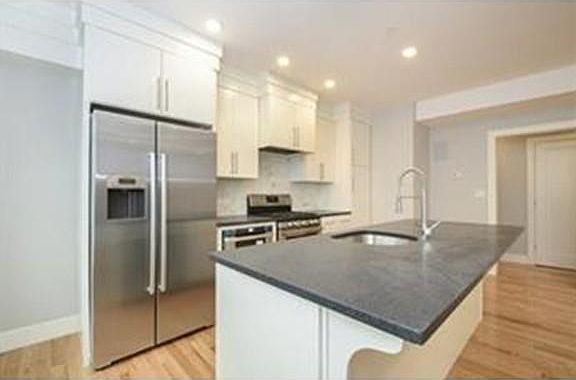 3rd image of 333 W Broadway #14