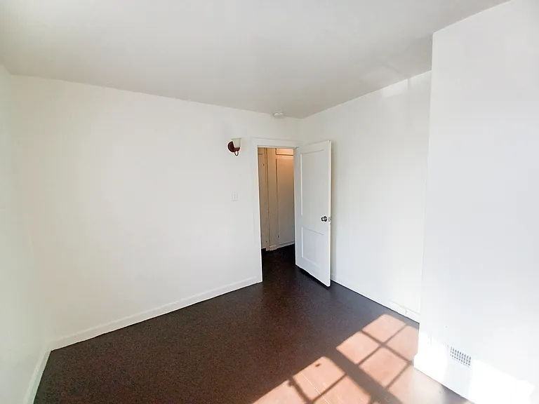 3952 W Pershing Dr #3952 — Photo 2