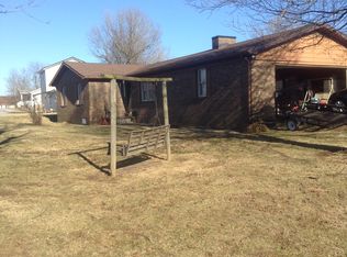 300 E Main St, Powderly, KY 42367