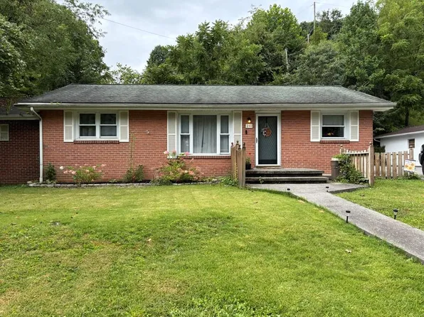 210 Burnette St, Richlands, VA 24641