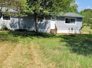 4130 Buck Creek Valley Rd SE, Elizabeth, IN 47117