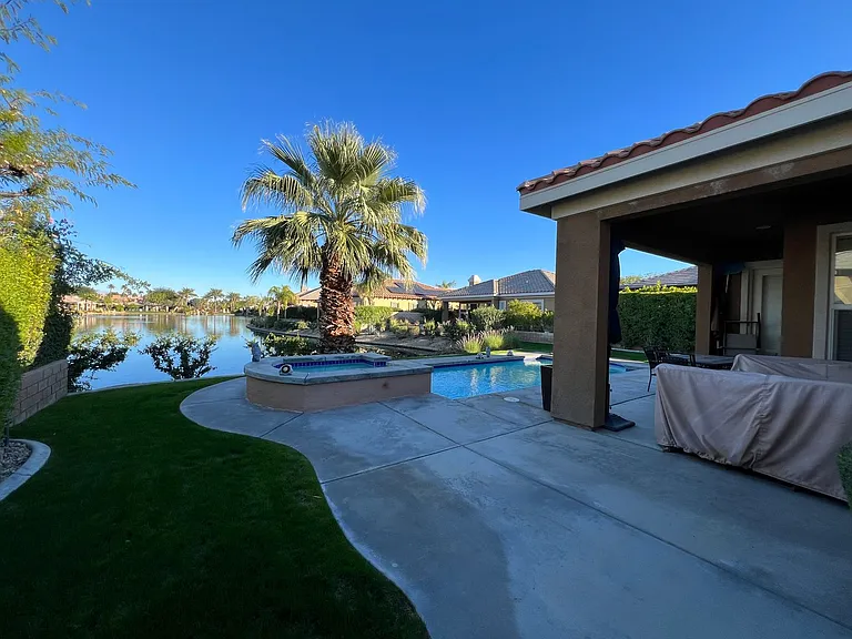 99 Shoreline Dr — Photo 16