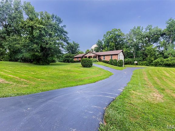 3rd image of 3641 Afshari Cir