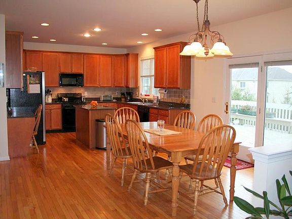 Kitchen and Eating Area