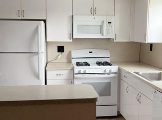 23204 88th Ave FLOOR 3, Queens Village, NY 11427