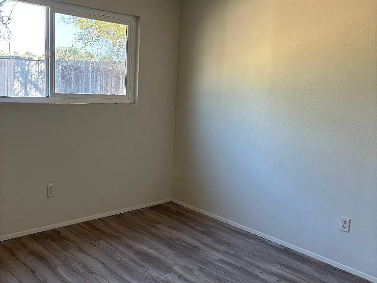 6975 Cowles Mountain Blvd — Photo 14