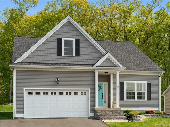 34 Heritage Court, Wolcott, CT 06716