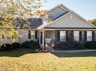 6 Paris Rd, Taylors, SC 29687