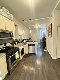1300 N Greenview Ave #2R — Photo 5