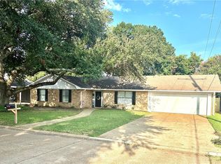 5604 Demeter St, Alexandria, LA 71303