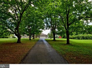 746 Lederach Cross Rd, Harleysville, PA 19438