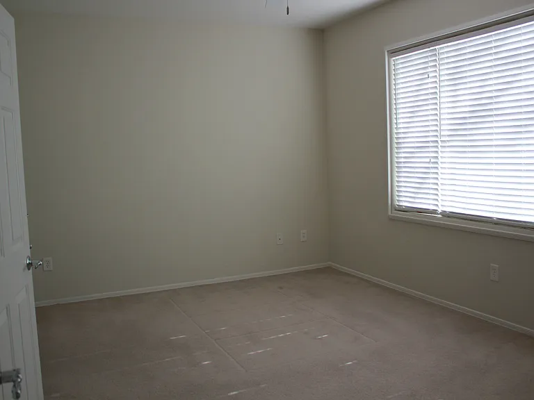 2413 Gamma Ray Pl — Photo 30