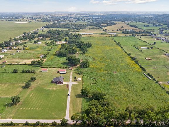 5th image of 19854 E 470th Rd