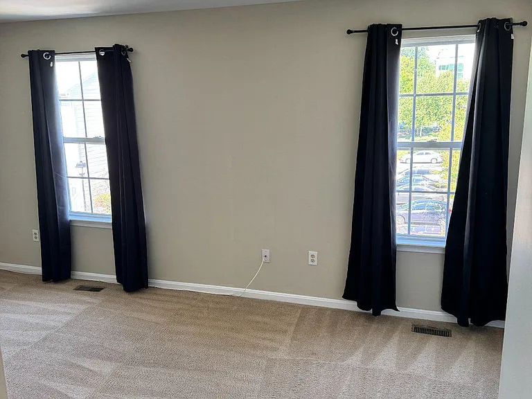 8825 Goose Landing Cir #8825 — Photo 18