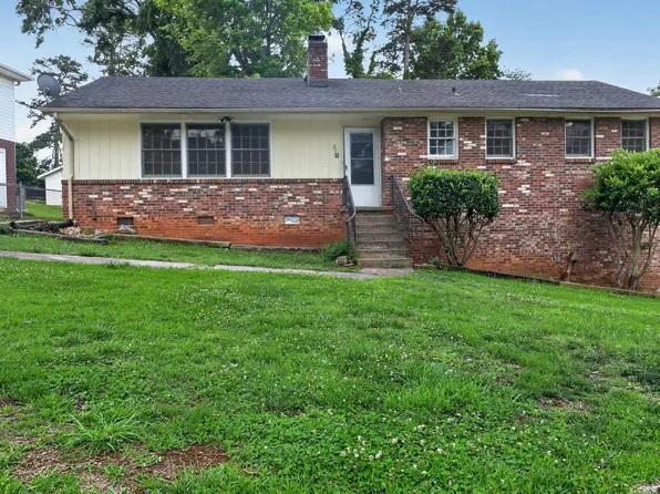 22 Westbrook Ln, Greenville, SC 29605