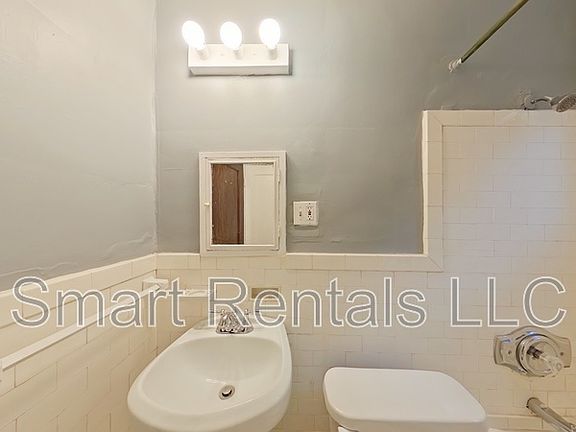 5th image of 1004 Tamm Ave APT 1N