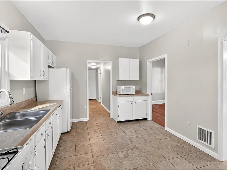 8619 Mackenzie Rd — Photo 13