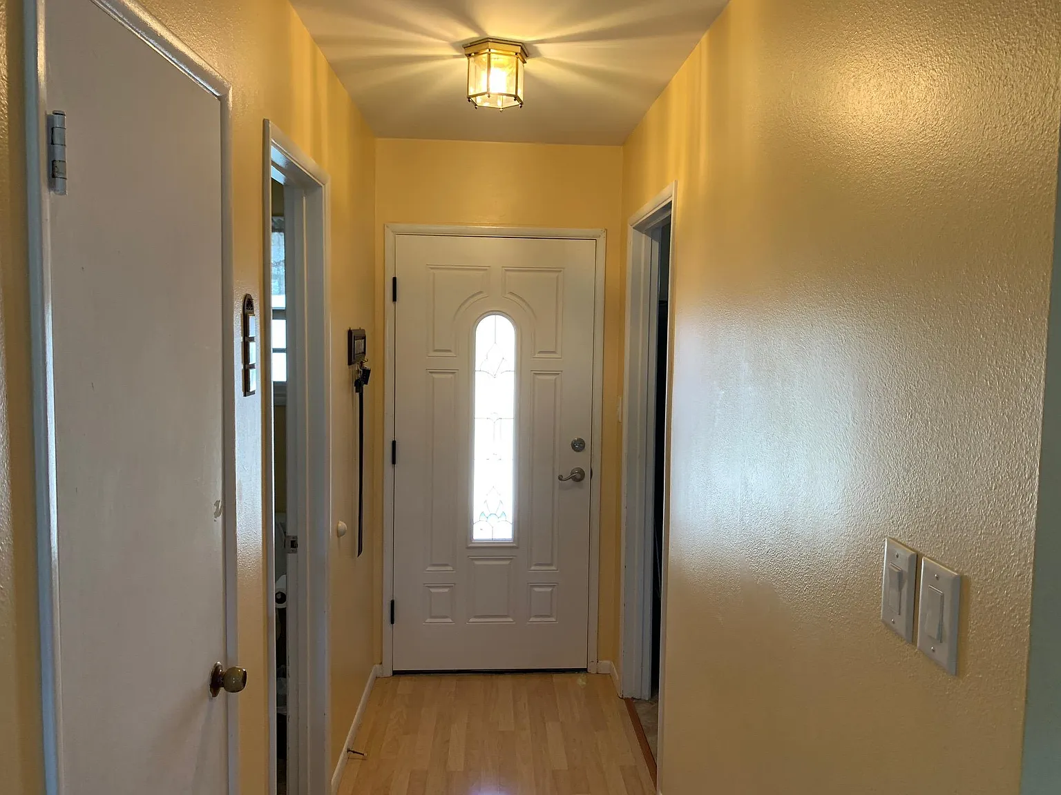 4010 Bermuda Ct — Photo 2